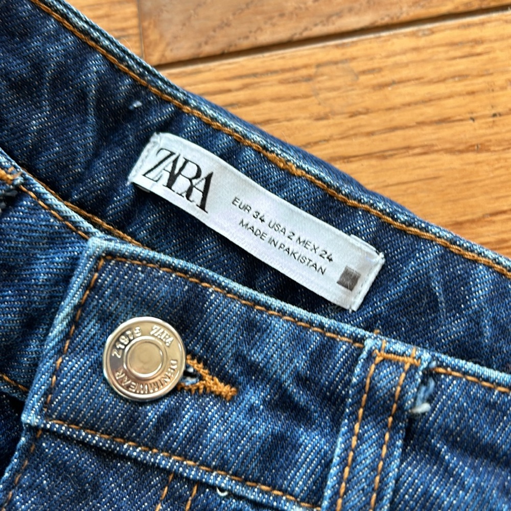 Zara Jeans - Picture 3 of 4